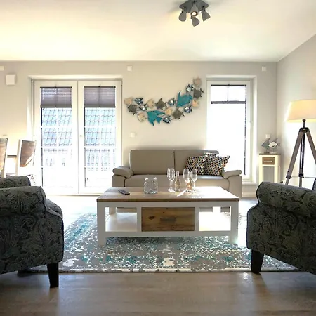 Bernstein & Breakfast 04